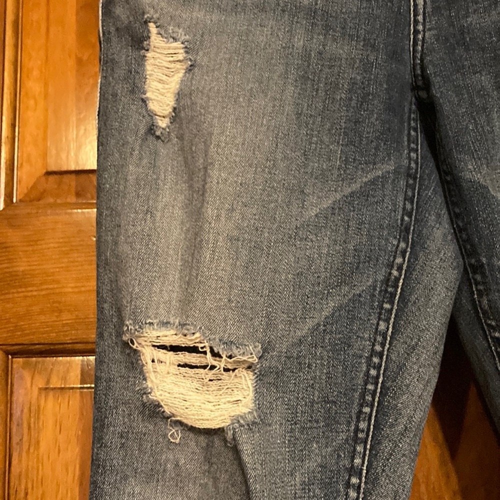 7 for all Mankind size 29 Skinny Ankle Medium Wash Destoyed Jeans (ABBA) - Picture 3 of 11